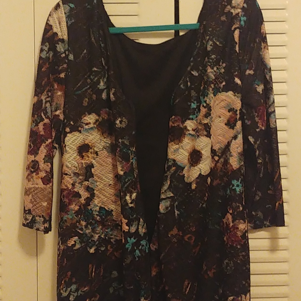 Dress - Picture 5 of 5
